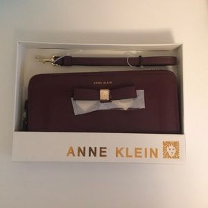 Ann Klein Burgundy Maroon Wristlet Wallet Clutch